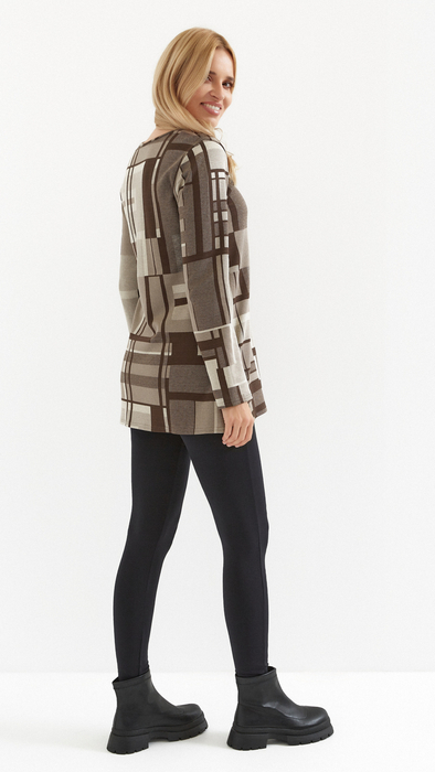 Warm women's autumn tunic, thicker knit in shades of brown