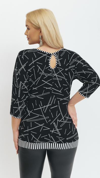 Women's black kimono blouse with 3/4 sleeves