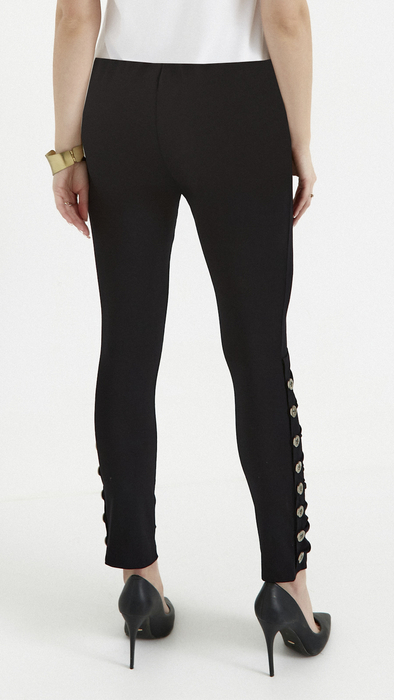 Black classic leggings with pleats