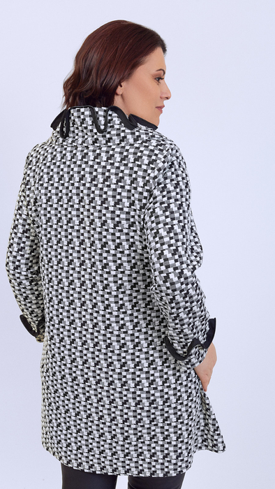 Autumn women's short elegant coat