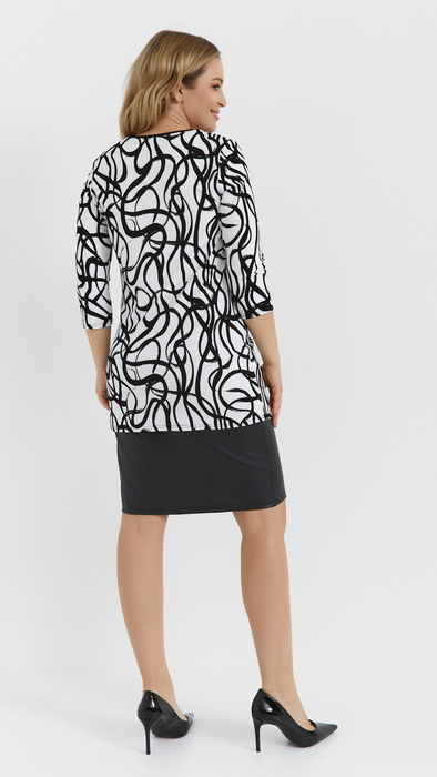 Women's tunic with pockets, white and black, 3/4 sleeve