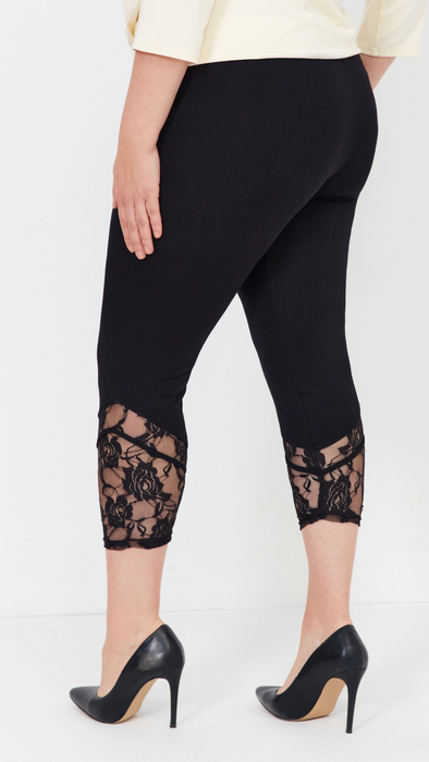 Stylish comfortable leggings with lace