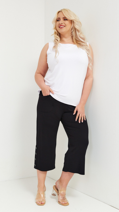 Schwarze gerade Damenhose 3/4