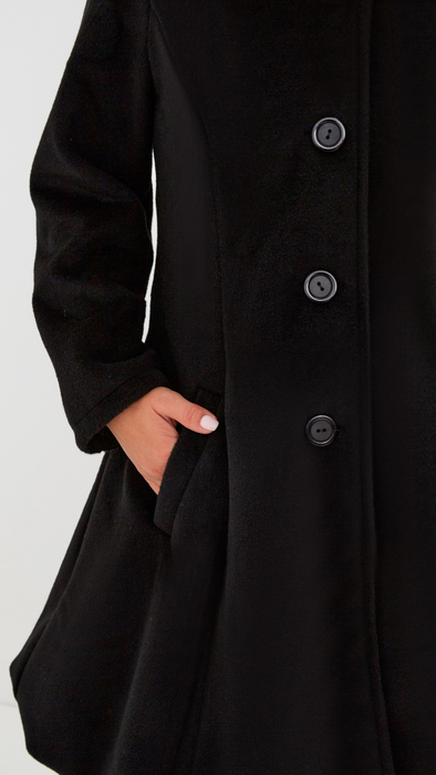 Women's black alpaca winter coat with a collar