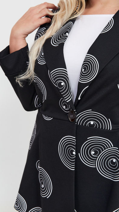 Elegante Damenjacke mit Frühjahr-Herbst-Kragen