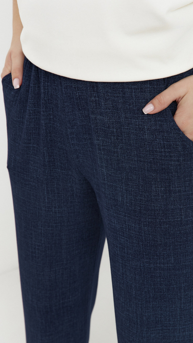 Weite, weite Damenhose in Dunkelblau mit Taschen im Jeans-Stil