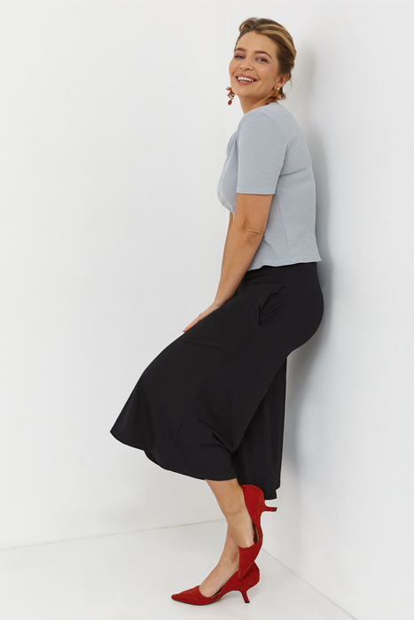 Black women's bell-bottom trousers, wide, loose trousers