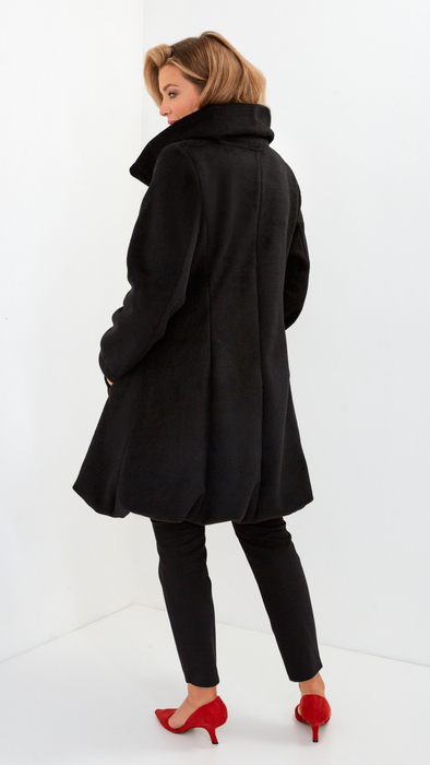 Women's black alpaca winter coat with a collar