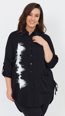 Elegant black tunic shirt with a print